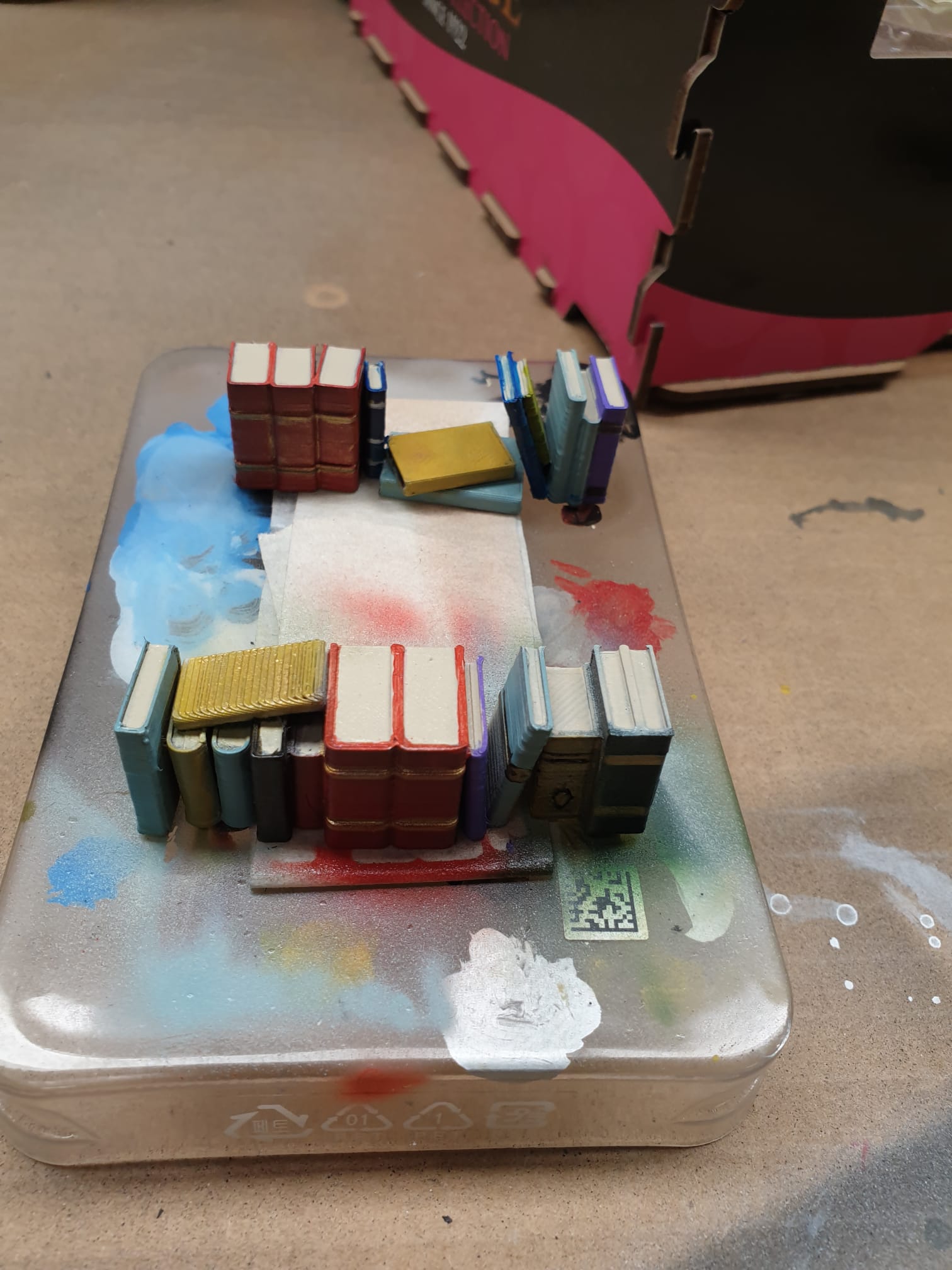 3D print books na restauratie van The Addams Family