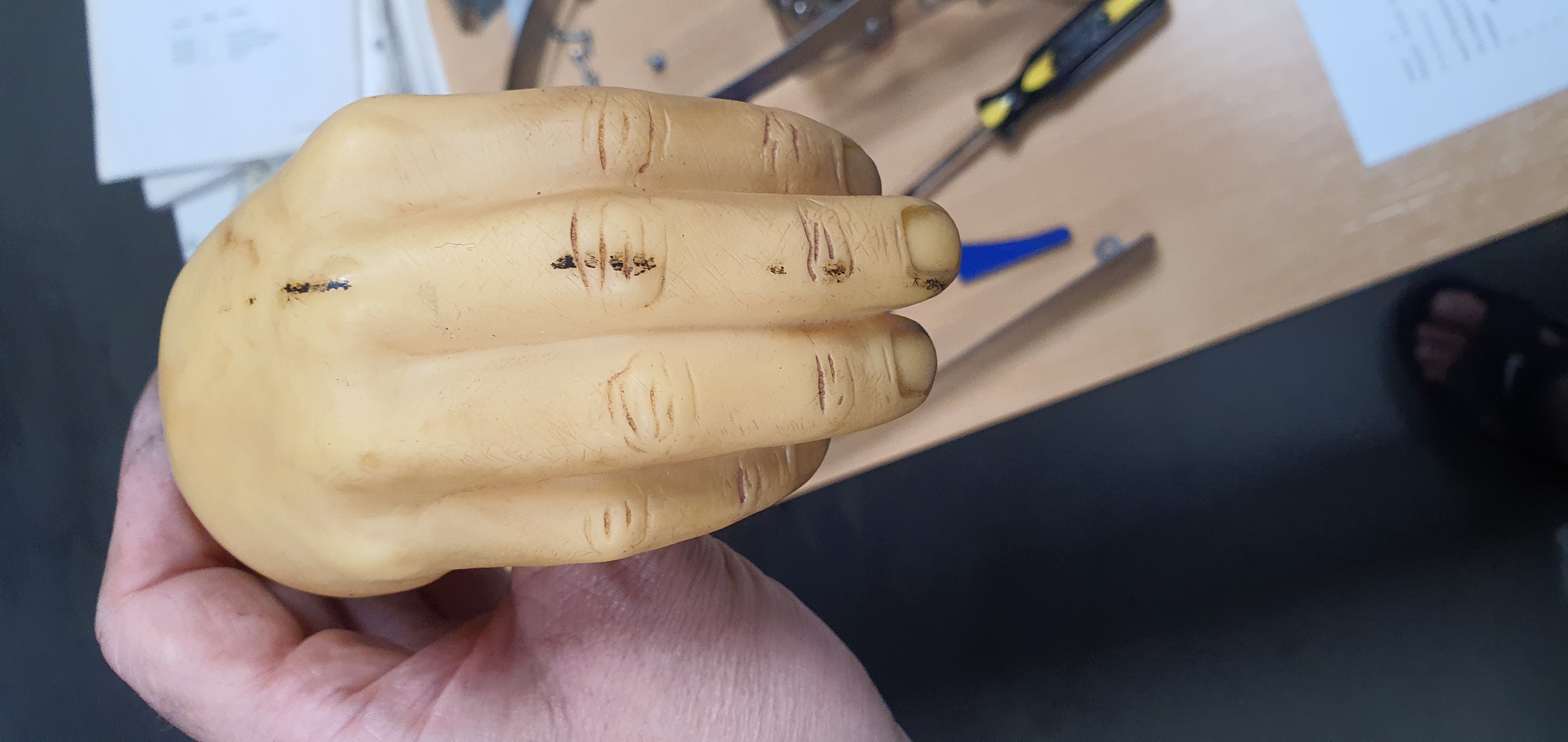 Thing voor restauratie op The Addams Family pinball